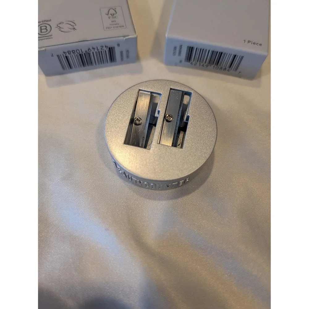 Beautycounter Cosmetic Sharpener Dual Blade for Eye and Lip Pencils Silver New